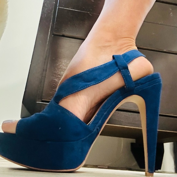 Nine West heels, shoes, size 7, blue, heel 5”, Worn once, good condition. - Picture 10 of 10